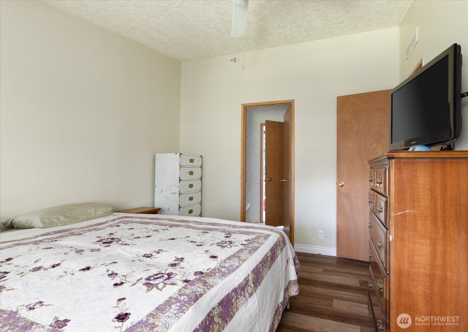 1015 Riepma Avenue Oak Harbor, WA 98277 - Photo 16 of 34 Gallery Image 16