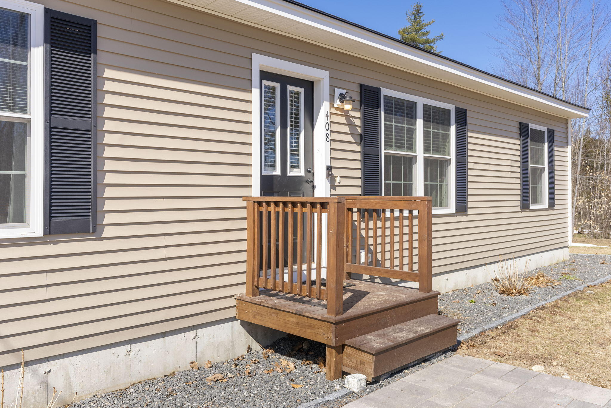 408 Deering Ridge Road East Waterboro, ME 04030 - Photo 4 of 50 Front of House
