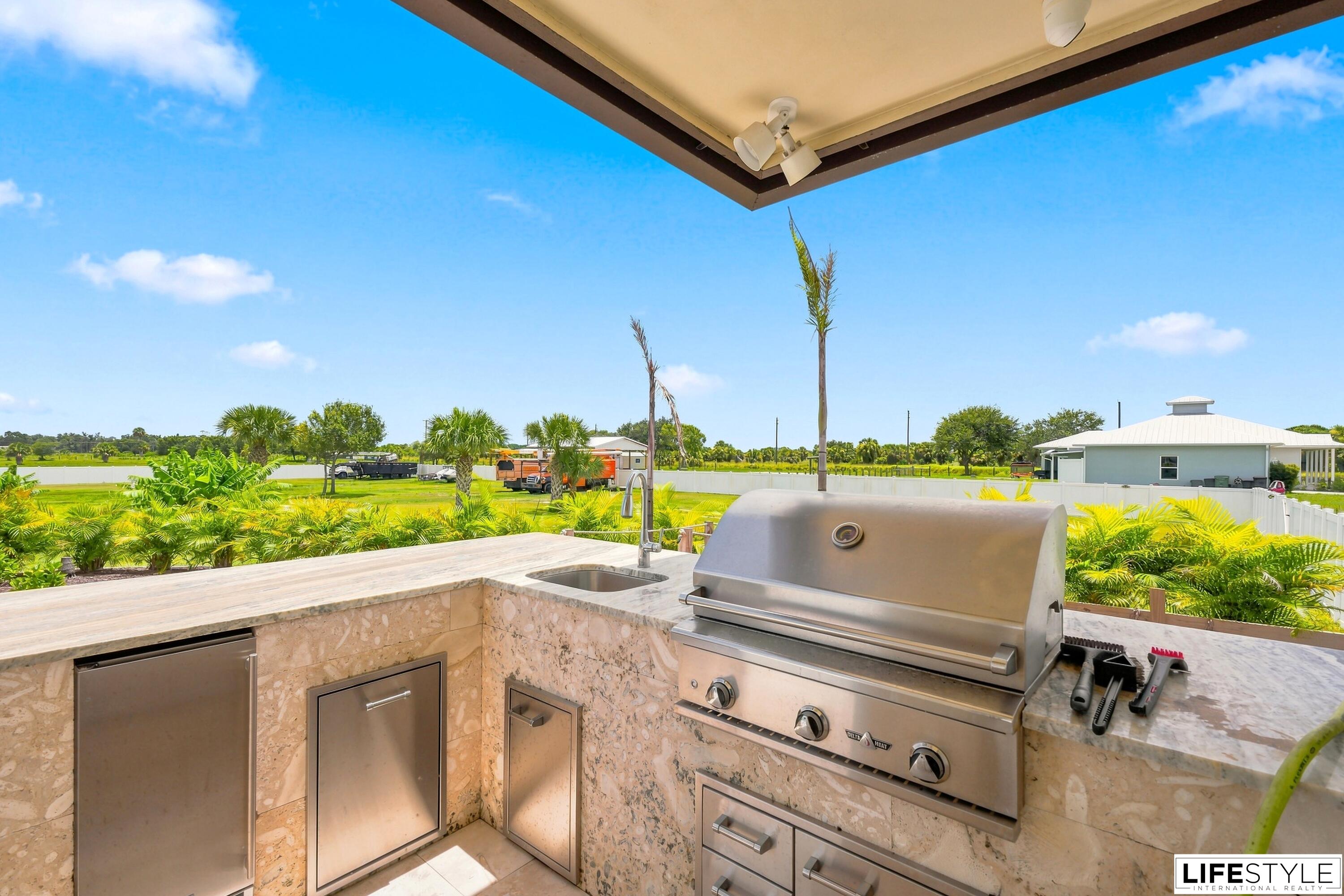 2990 Johnston Road Fort Pierce, FL 34951 - Photo 19 of 20 61_dsc03102