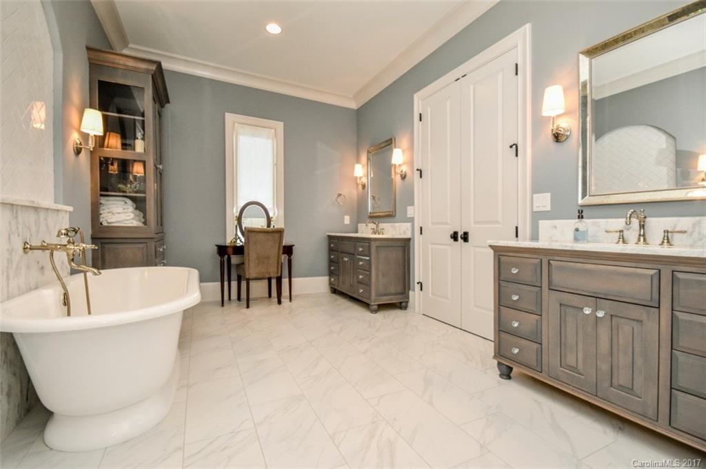15630 June Washam Road Davidson, NC 28036 - Photo 11 of 23 Gallery Image 11