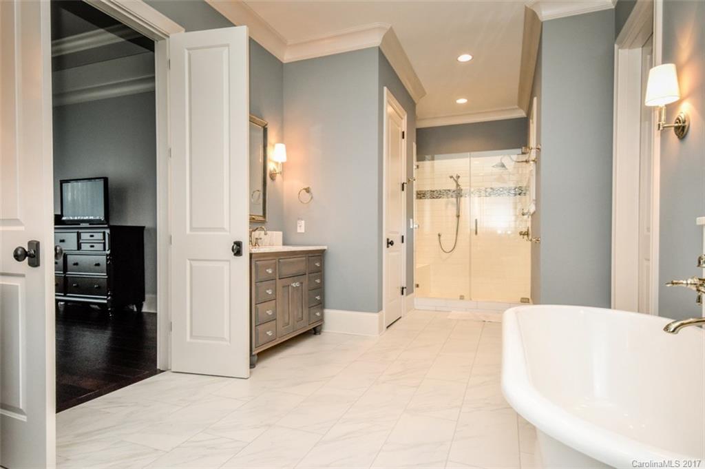 15630 June Washam Road Davidson, NC 28036 - Photo 12 of 23 Gallery Image 12