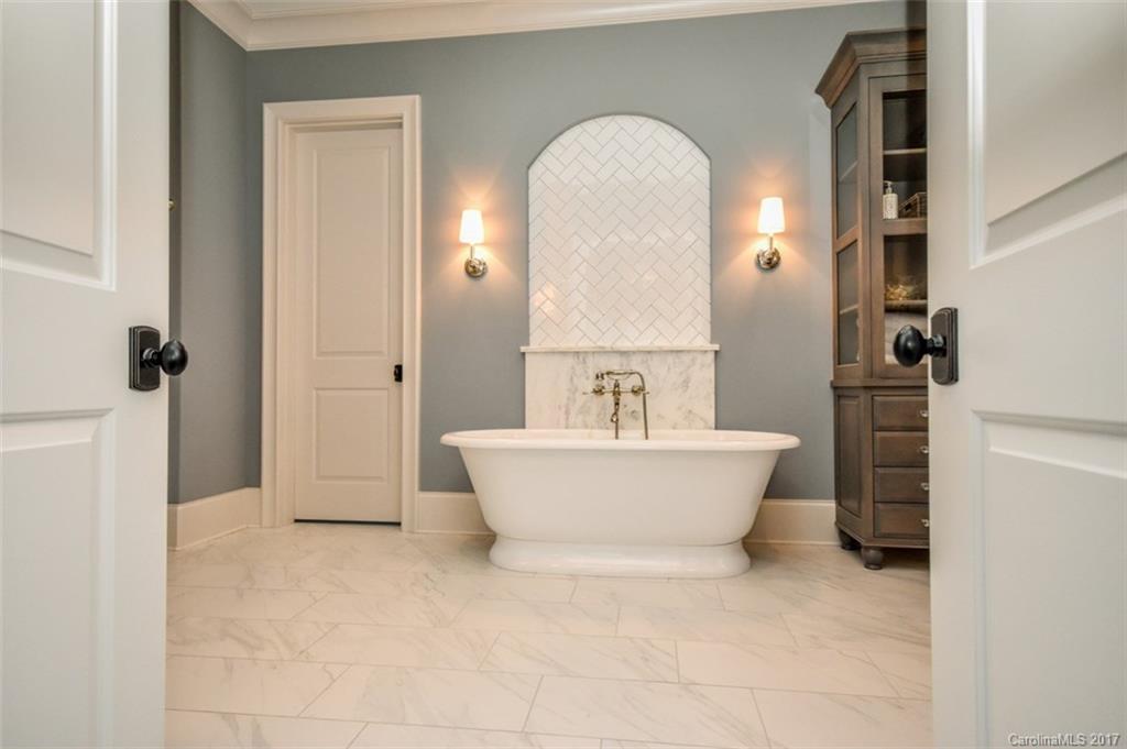 15630 June Washam Road Davidson, NC 28036 - Photo 10 of 23 Gallery Image 10