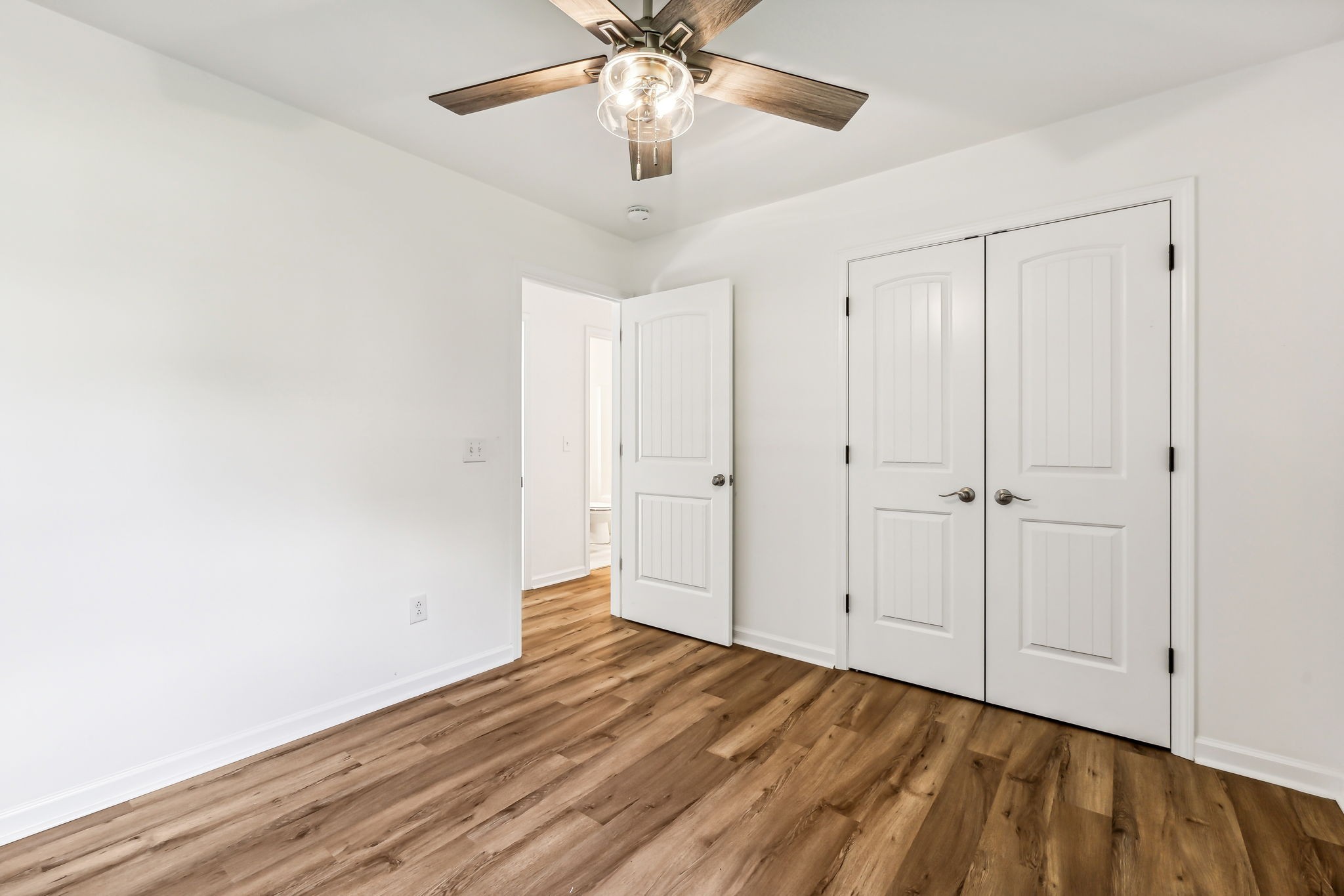 1816 Cunningham Ridge Clarksville, TN 37040 - Photo 22 of 32 wooden floor in an empty room