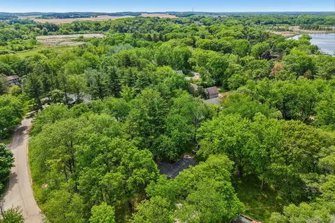 $499,000 | N4375 Poplar Avenue, Cambridge, WI 53523