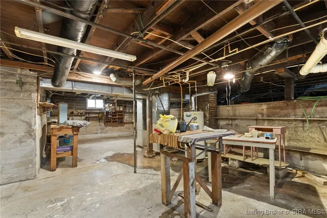 $220,000 | 1516 17th Street, Bedford, IN 47421