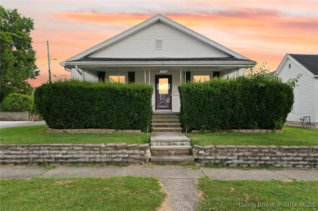 $220,000 | 1516 17th Street, Bedford, IN 47421