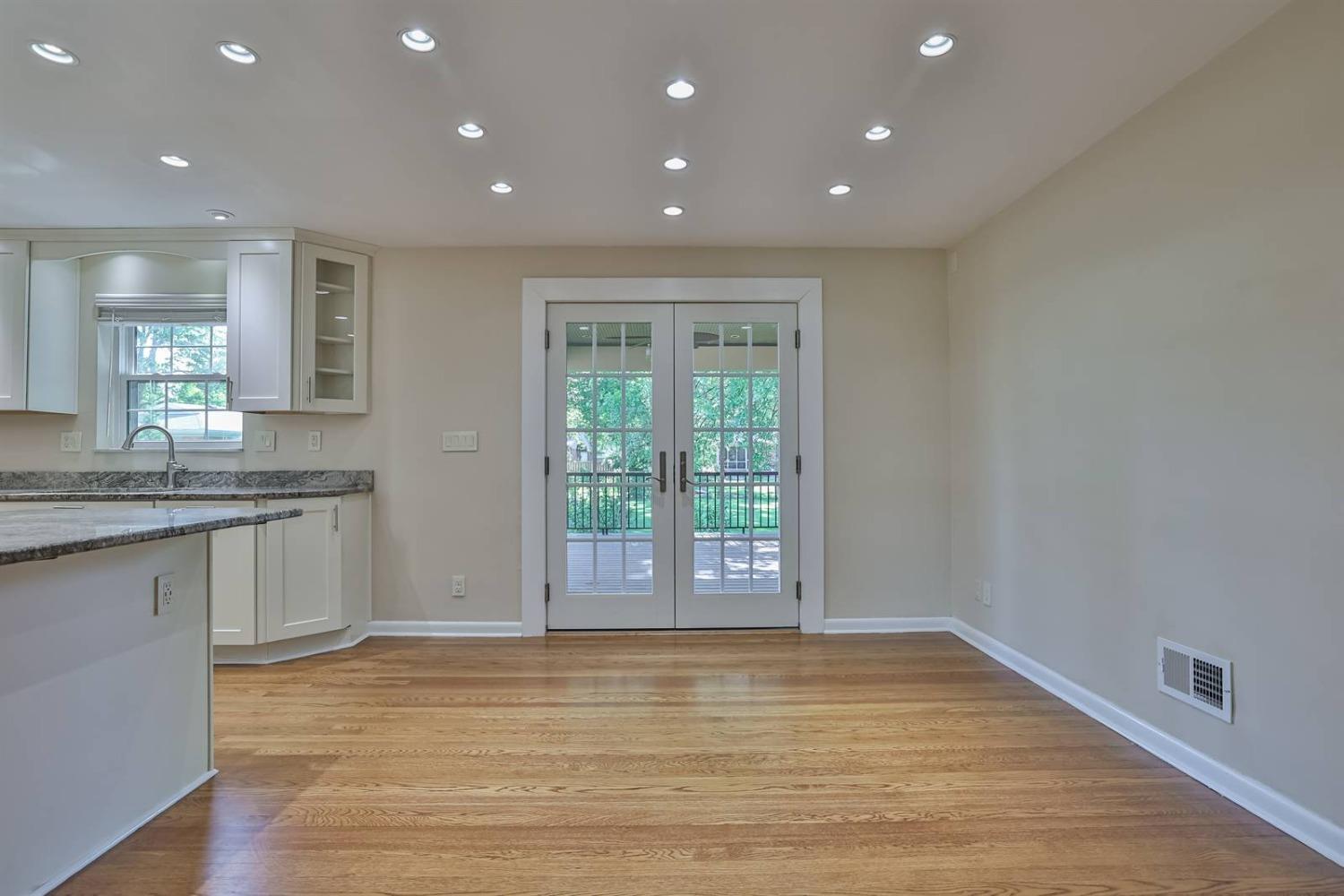 9790 Zig Zag Road Montgomery, OH 45242 - Photo 10 of 40