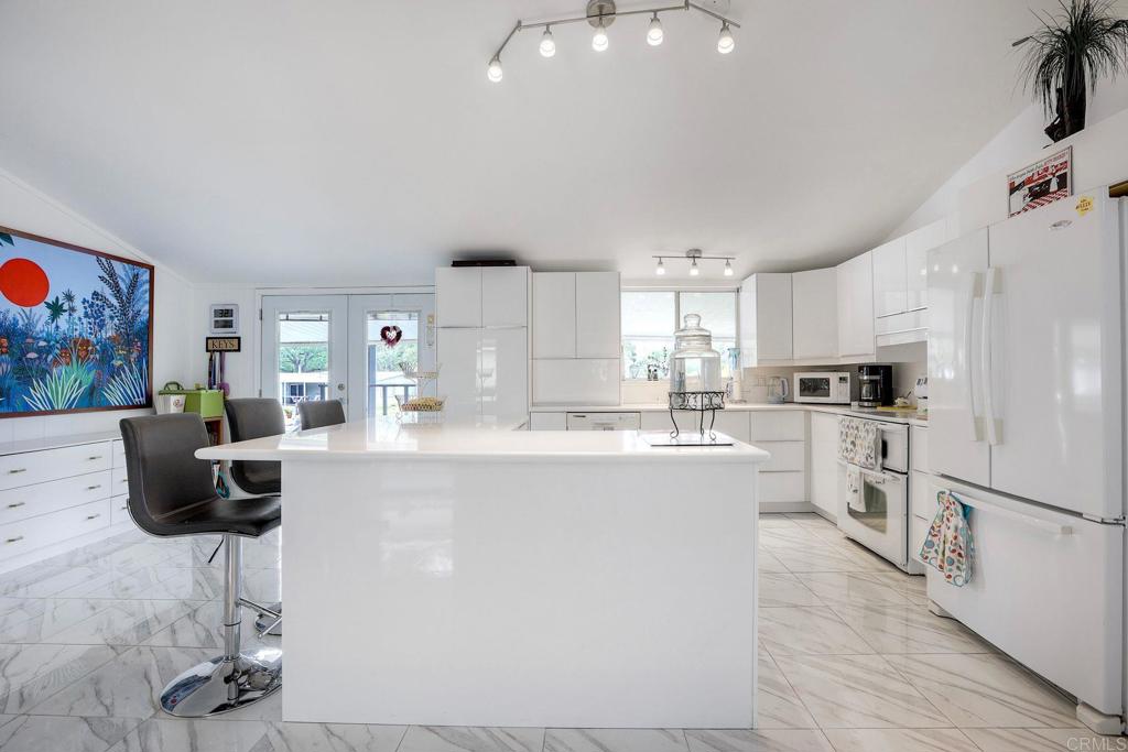 18218 Paradise Mountain Road Valley Center, CA 92082 - Photo 14 of 37