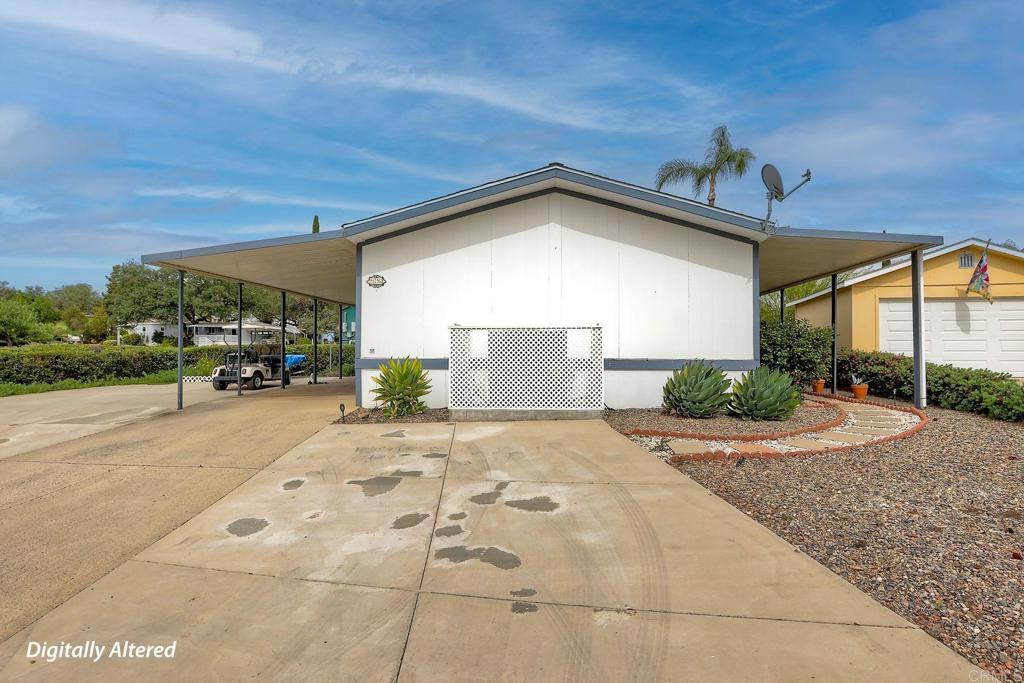 18218 Paradise Mountain Road Valley Center, CA 92082 - Photo 4 of 37