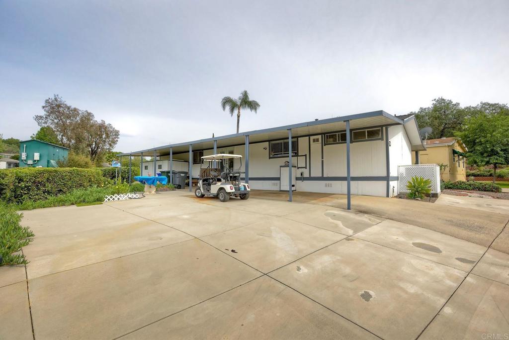 18218 Paradise Mountain Road Valley Center, CA 92082 - Photo 7 of 37