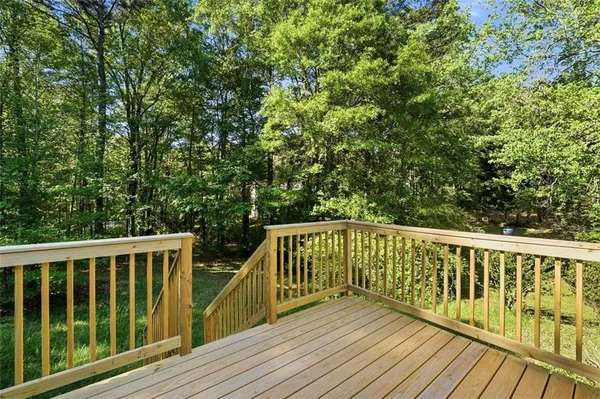 $285,000 | 7145 Stonecreek Drive, Douglasville, GA 30134