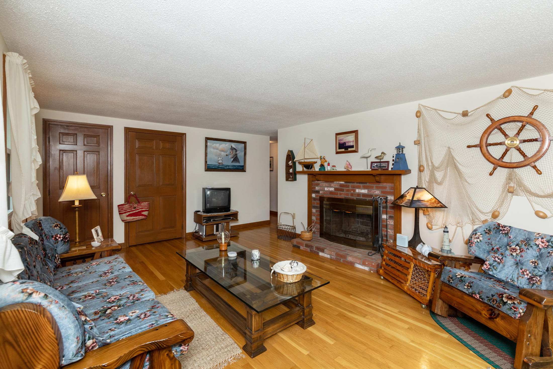 210 Aquinnah Road Eastham, MA 02642 - Photo 13 of 26 06