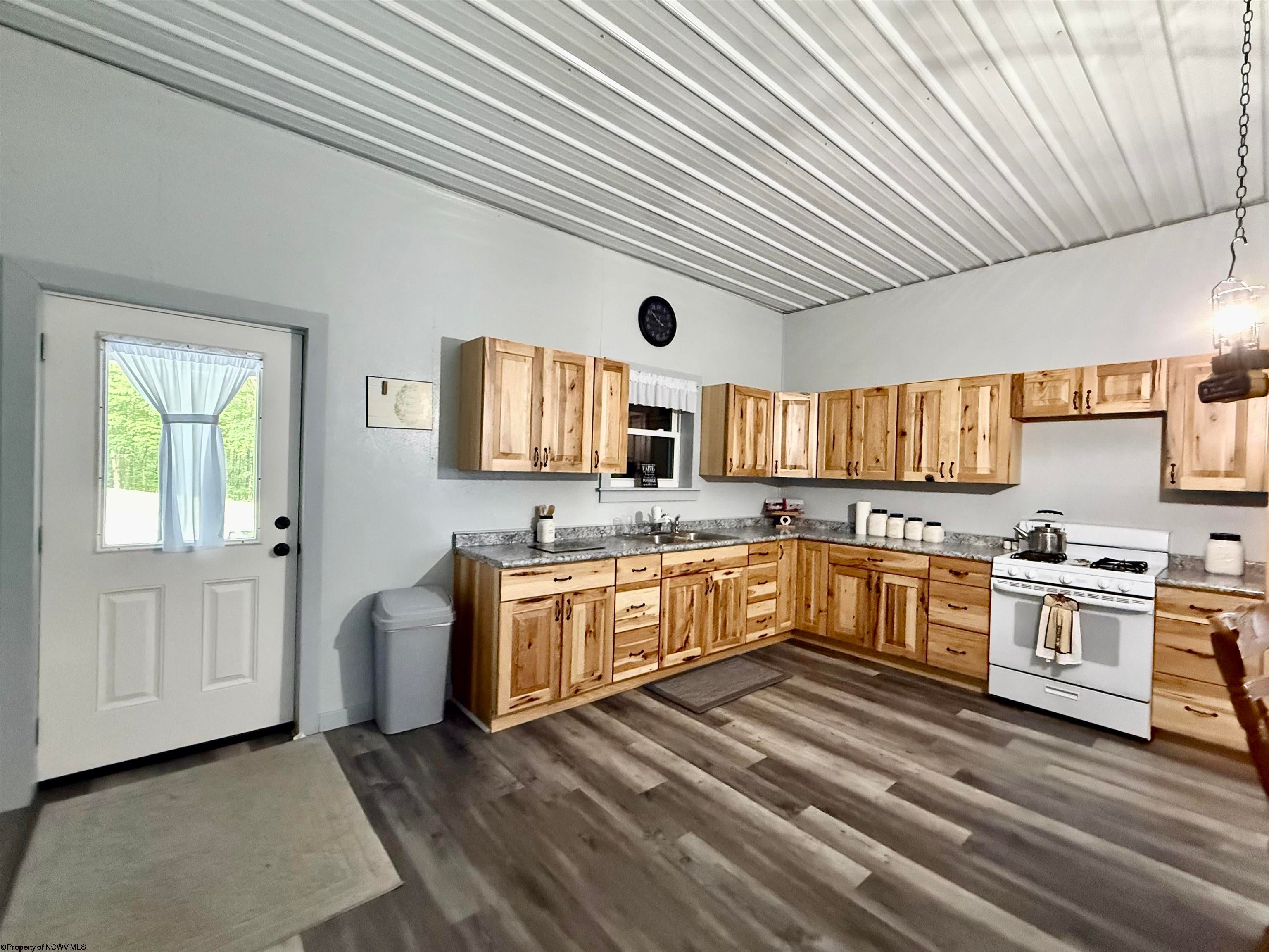 733 Silent Grove Road Philippi, WV 26416 - Photo 10 of 29 Gallery Image 10
