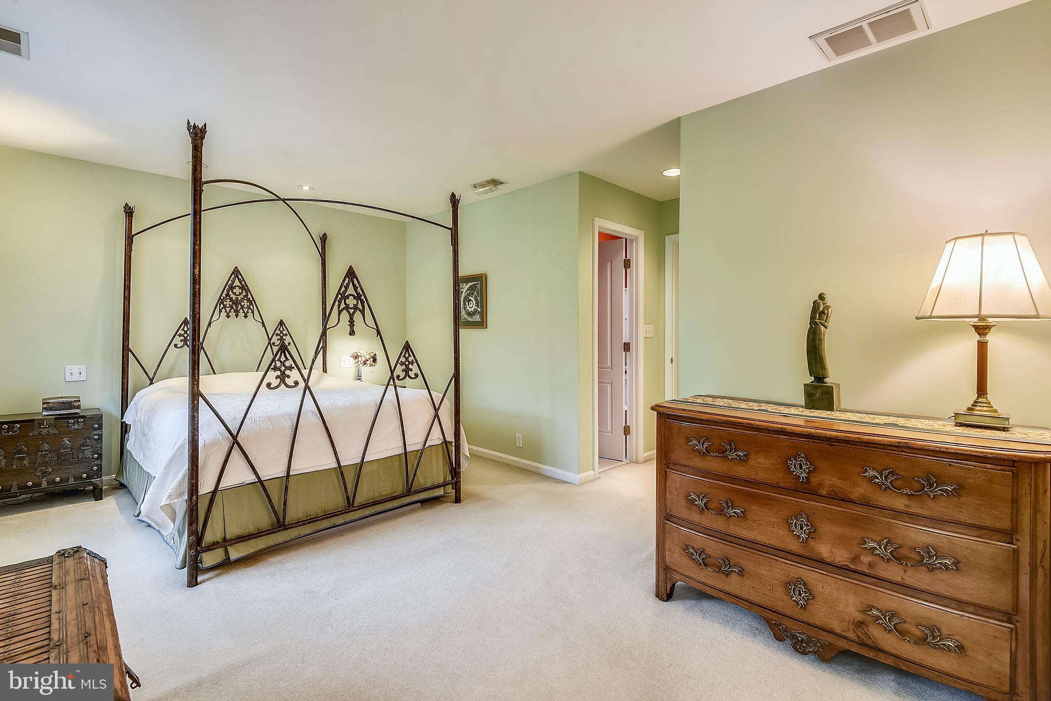 1910 Locust Grove Road Silver Spring, MD 20910 - Photo 21 of 43