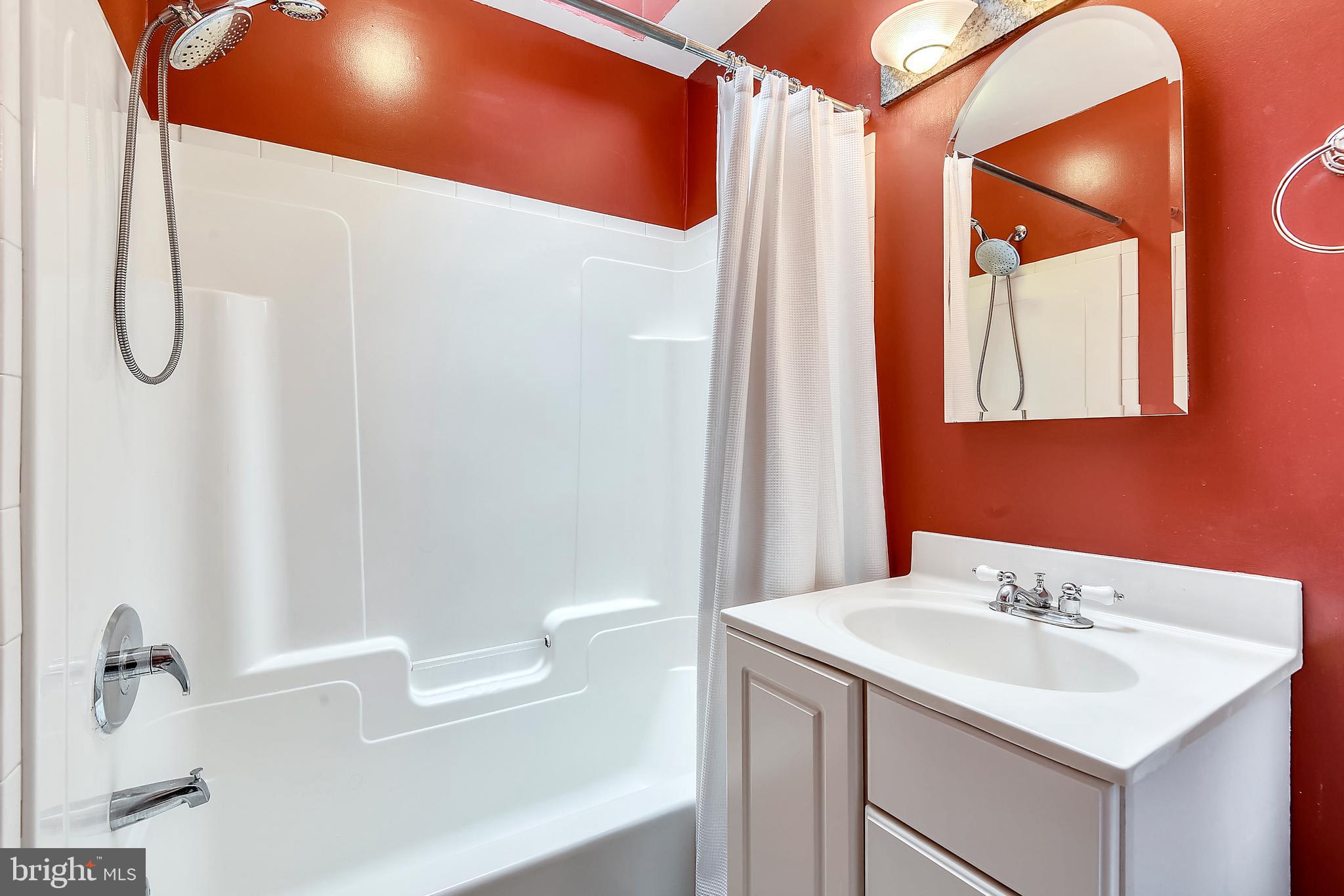 1910 Locust Grove Road Silver Spring, MD 20910 - Photo 24 of 43