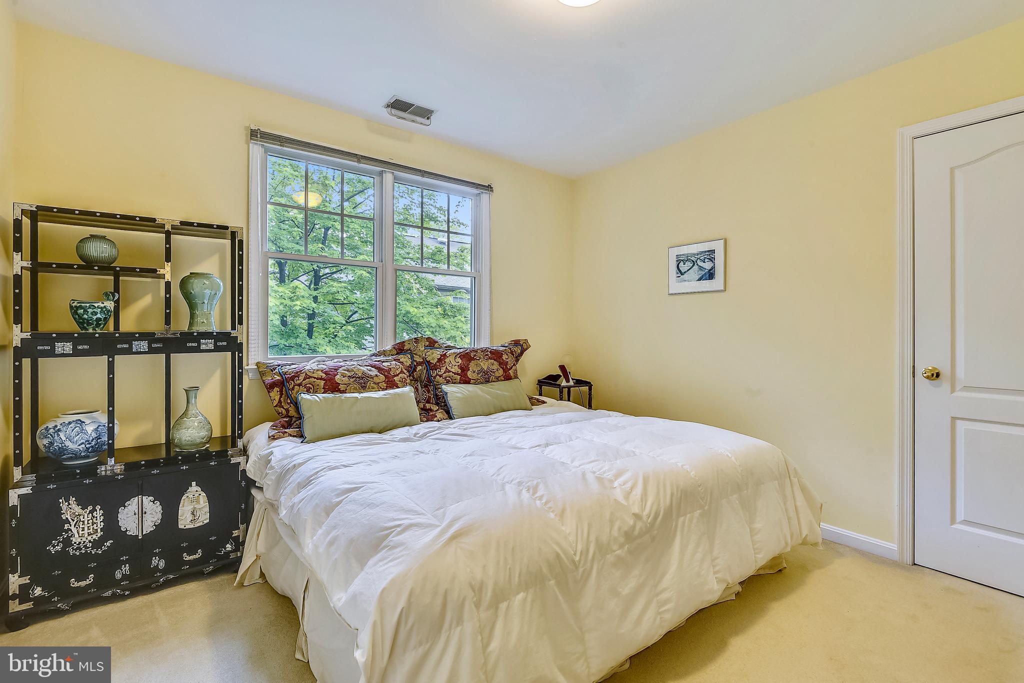 1910 Locust Grove Road Silver Spring, MD 20910 - Photo 29 of 43