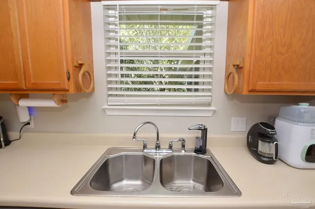 a close view of sink and tap