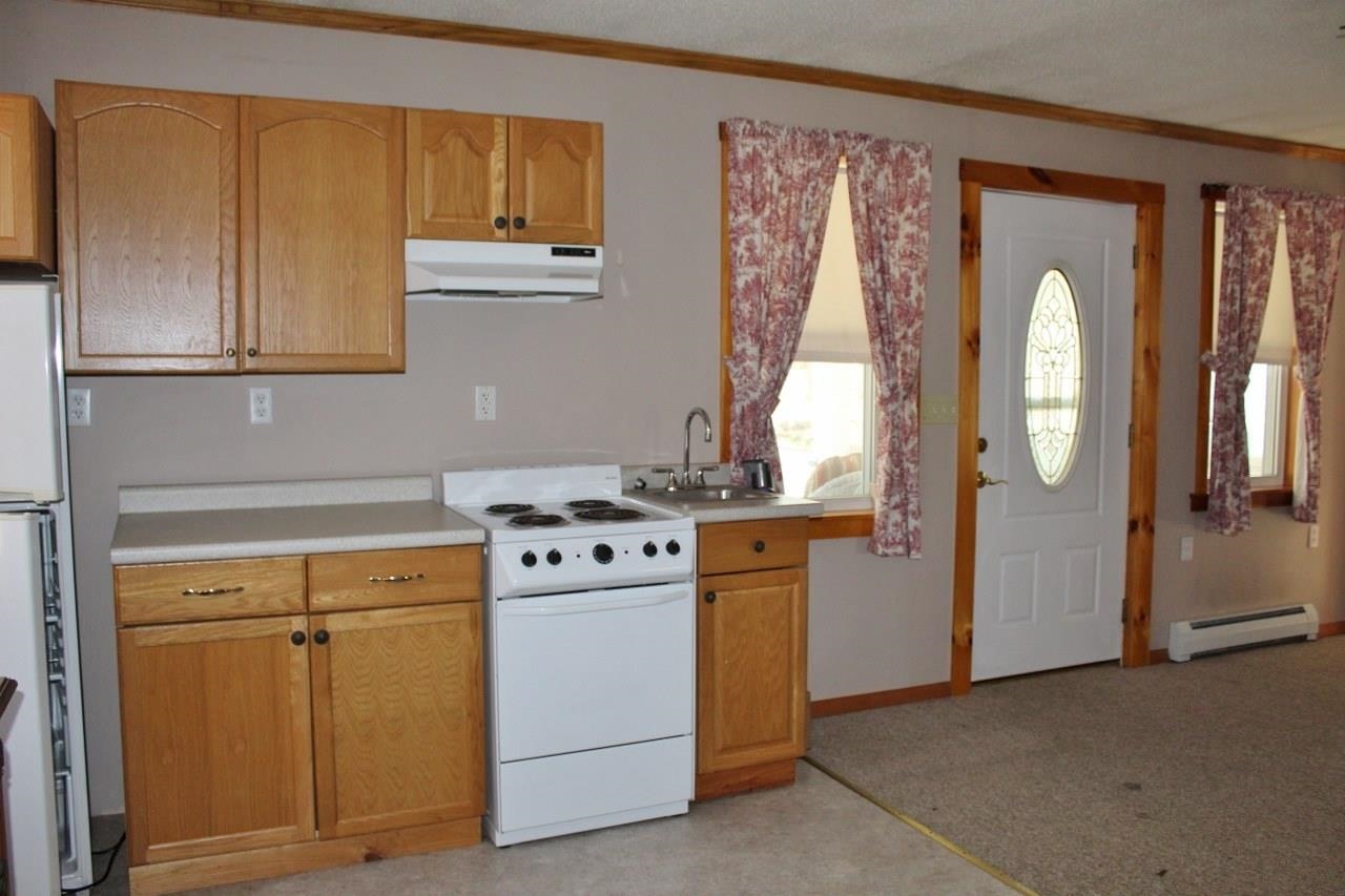 622 Highland Road Springfield, VT 05156 - Photo 24 of 34