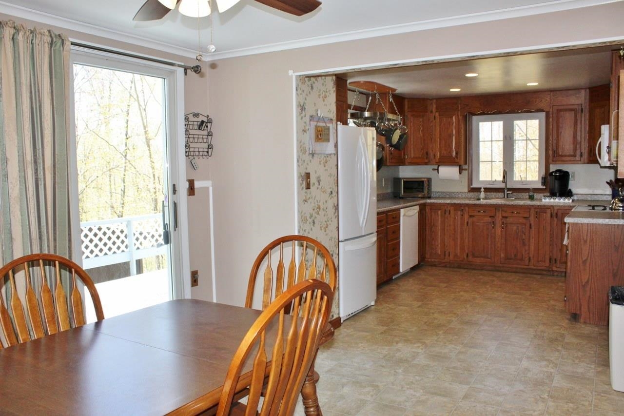 622 Highland Road Springfield, VT 05156 - Photo 30 of 34