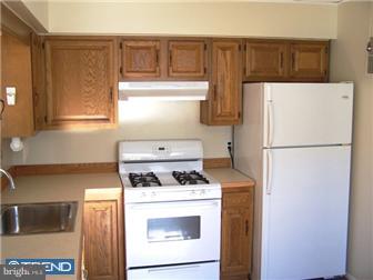 5 Gilmore Road Ewing, NJ 08628 - Photo 3 of 11 Kitchen
