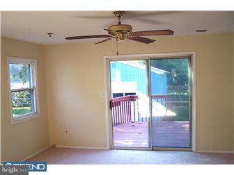 5 Gilmore Road Ewing, NJ 08628 - Photo 8 of 11 Living Room