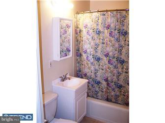 5 Gilmore Road Ewing, NJ 08628 - Photo 9 of 11 Bathroom