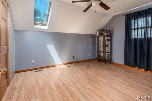 $180,000 | 950 Cook Road, Eldorado, IL 62930