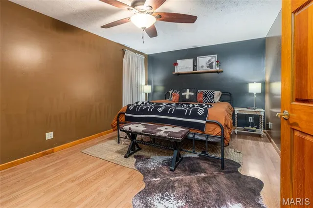 $180,000 | 950 Cook Road, Eldorado, IL 62930