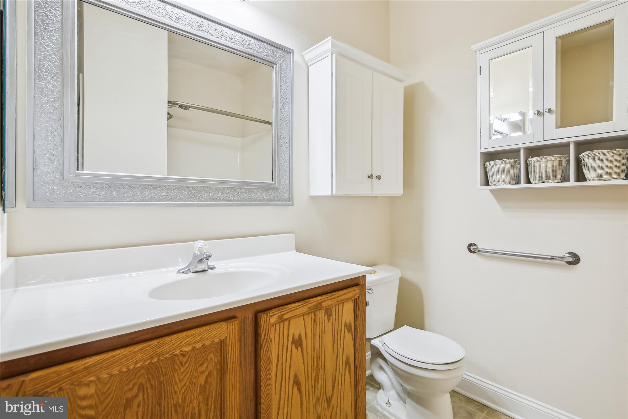 400 Ruddy Duck Court Cambridge, MD 21613 - Photo 17 of 37 Main Level Primary Bath