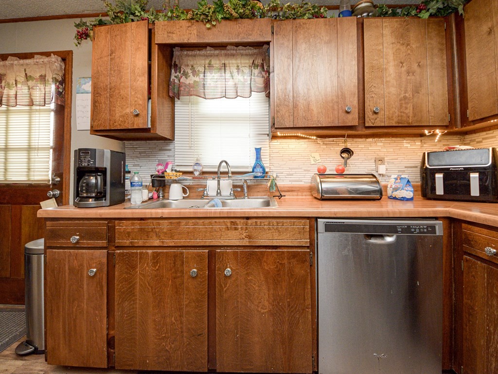 2406 Buchanan Road Southeast Cleveland, TN 37323 - Photo 12 of 26 Gallery Image 12
