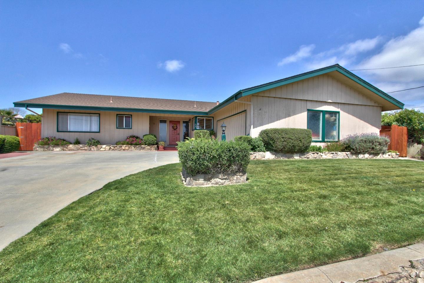 303 Stirling Road Salinas, CA 93906 - Photo 1 of 28 Gallery Image 1