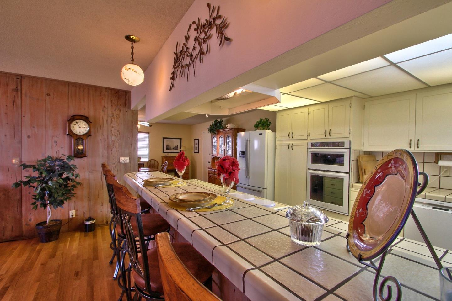 303 Stirling Road Salinas, CA 93906 - Photo 11 of 28 Gallery Image 11