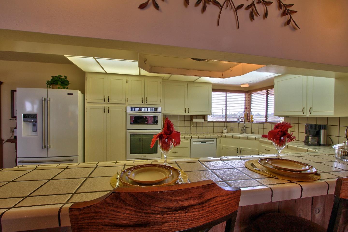 303 Stirling Road Salinas, CA 93906 - Photo 10 of 28 Gallery Image 10