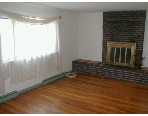 129 Spring Street Quincy, MA 02169 - Photo 6 of 17 Gallery Image 6