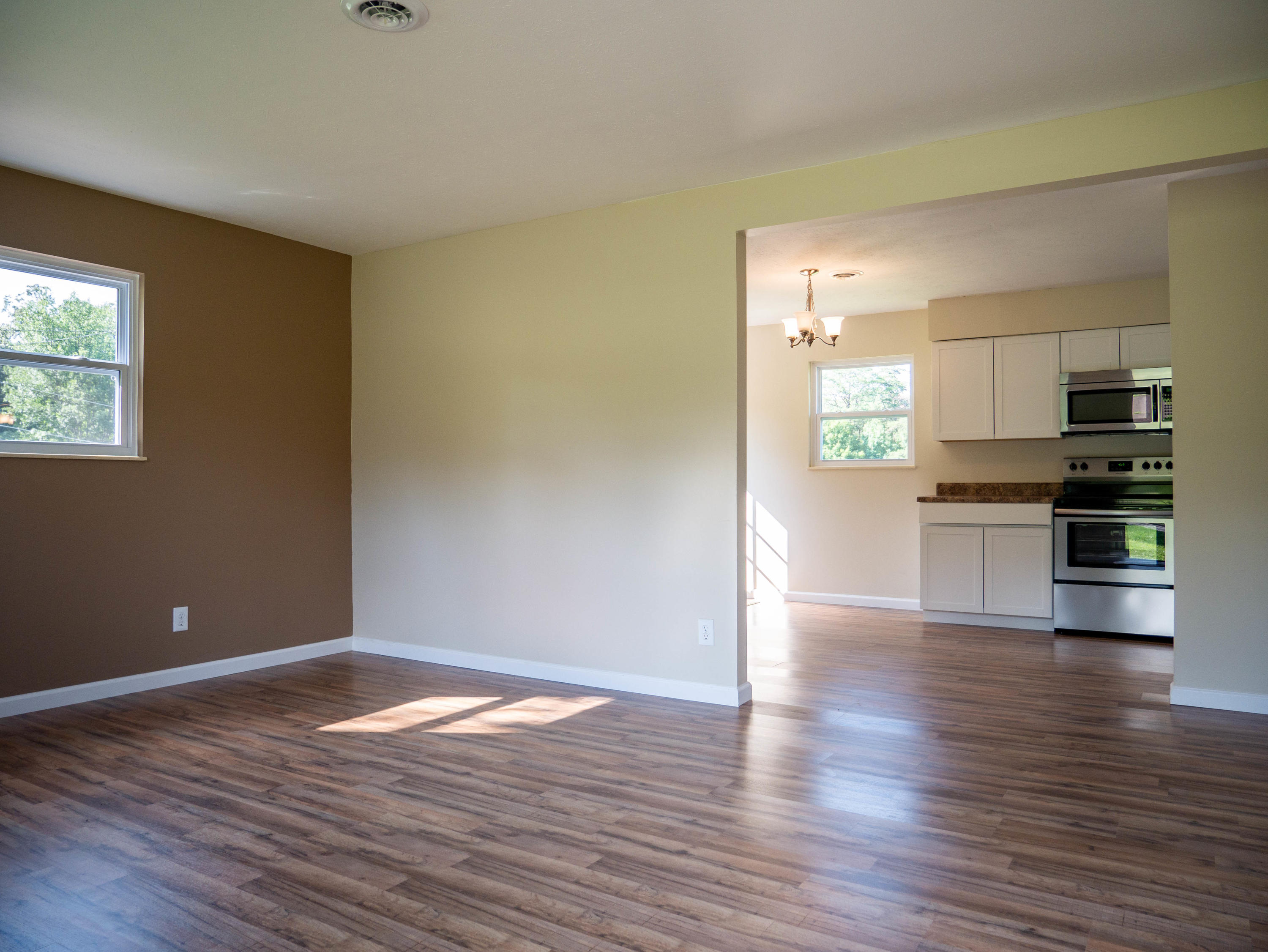 6212 Renee Road Corryton, TN 37721 - Photo 4 of 23 P1070025