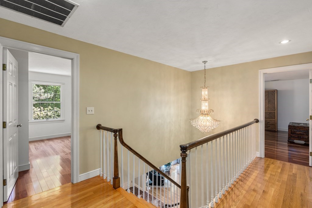 1 Sutton Place Weston, MA 02493 - Photo 30 of 34