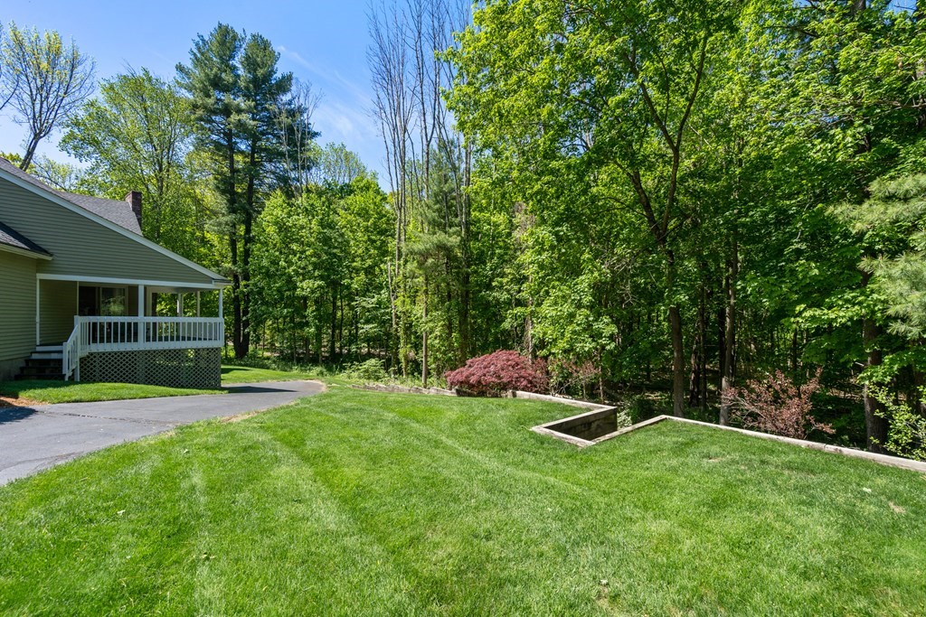 1 Sutton Place Weston, MA 02493 - Photo 3 of 34