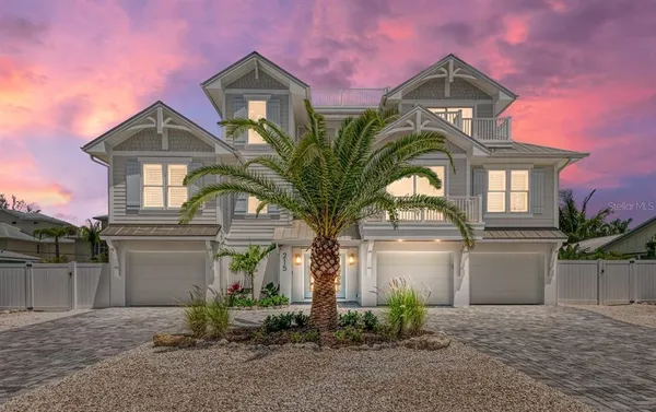 $4,300,000 | 215 83rd Street, Holmes Beach, FL 34217