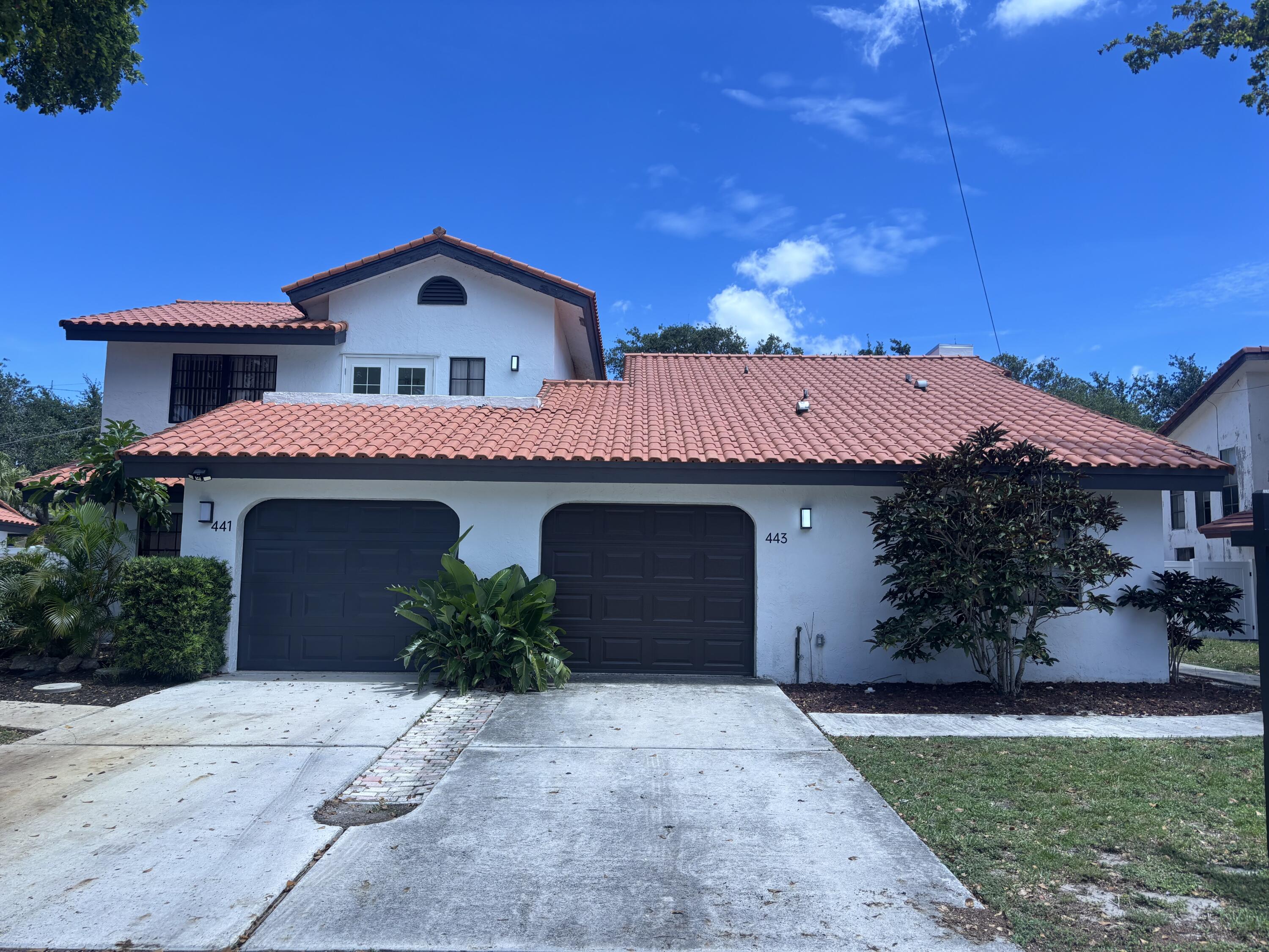 441 Northeast 38th Street Boca Raton, FL 33431 - Photo 2 of 35 IMG_3301