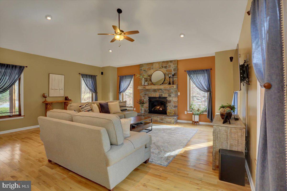552 Hilltop Road York Springs, PA 17372 - Photo 13 of 72 Gallery Image 13