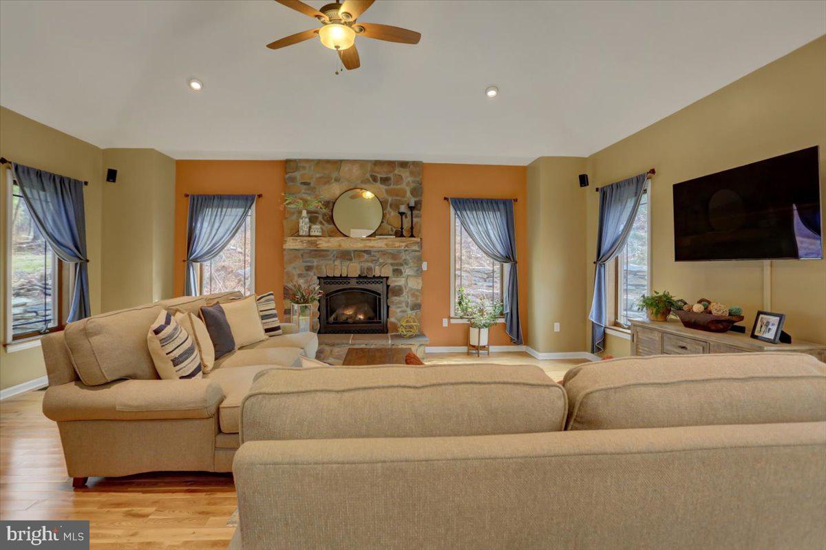 552 Hilltop Road York Springs, PA 17372 - Photo 14 of 72 Gallery Image 14
