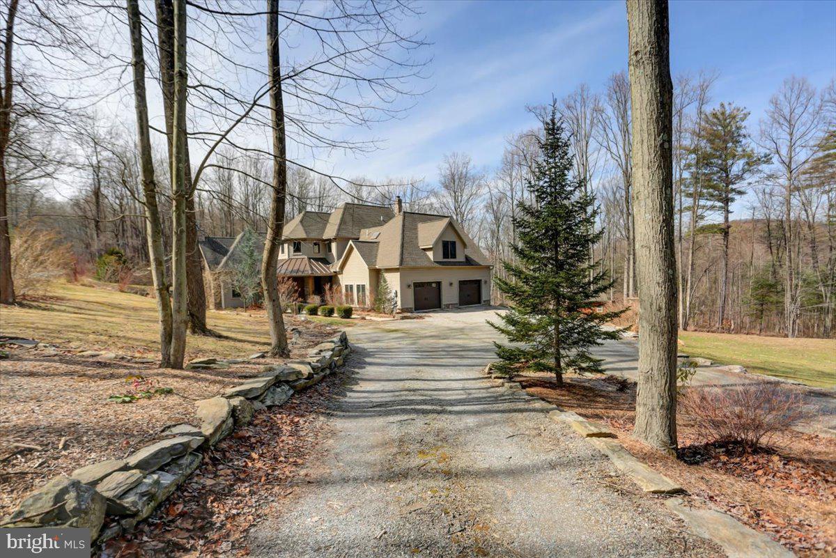 552 Hilltop Road York Springs, PA 17372 - Photo 2 of 72 Gallery Image 2