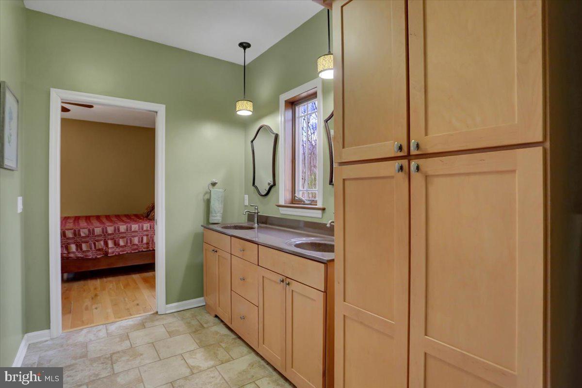 552 Hilltop Road York Springs, PA 17372 - Photo 42 of 72 Gallery Image 42