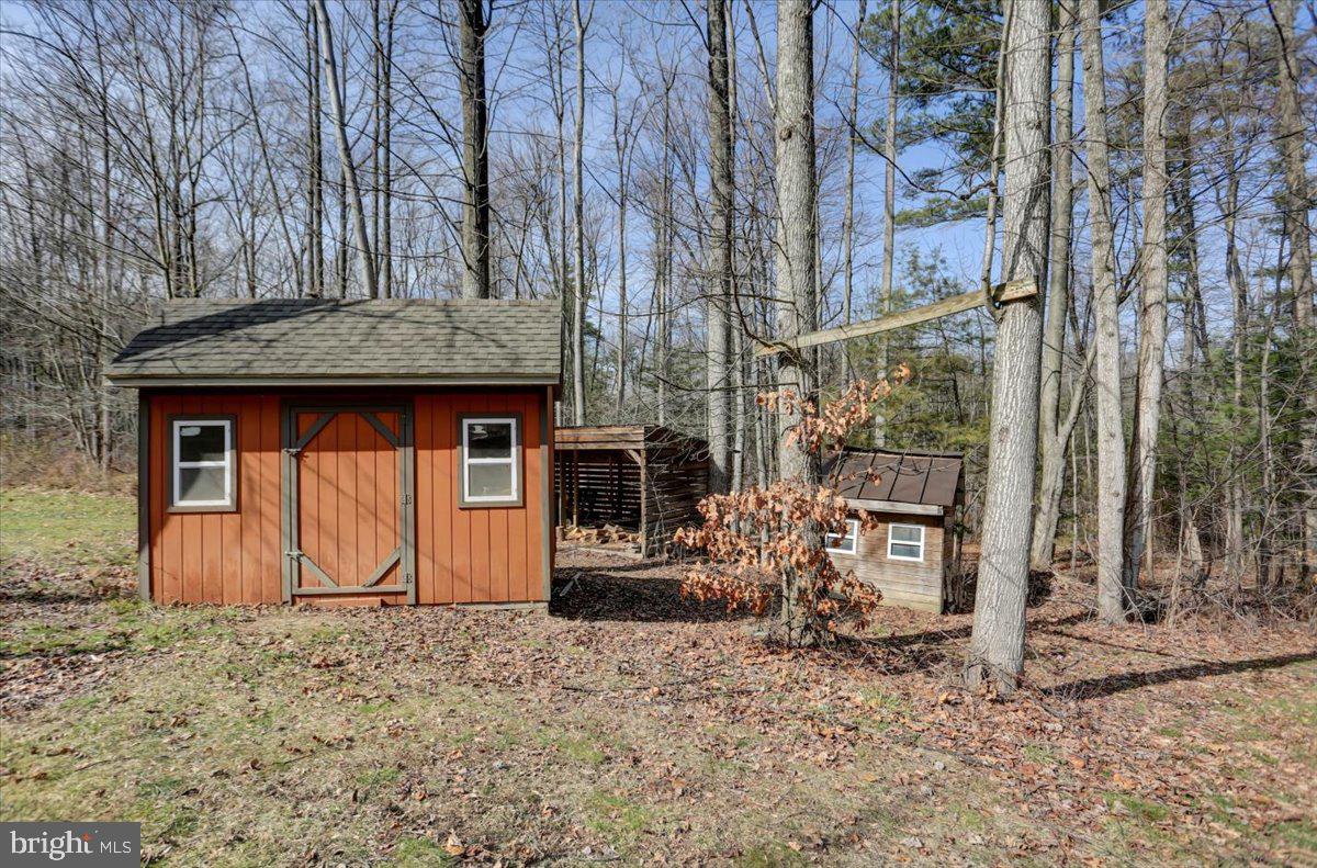 552 Hilltop Road York Springs, PA 17372 - Photo 58 of 72 Gallery Image 58