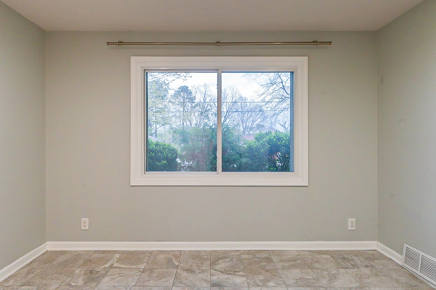 1010 Mitchell Road Nashville, TN 37206 - Photo 11 of 25 a view of a window in an empty room