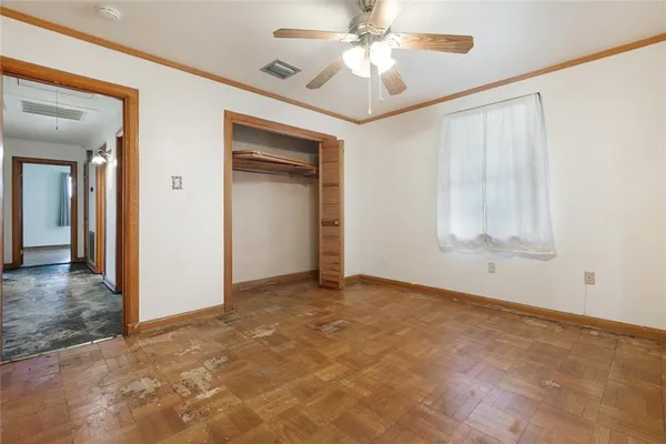 $180,000 | 220 9th Street, Gretna, LA 70053