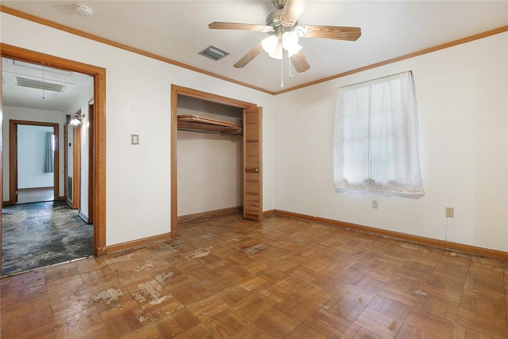 220 9th Street Gretna, LA 70053 - Photo 8 of 11