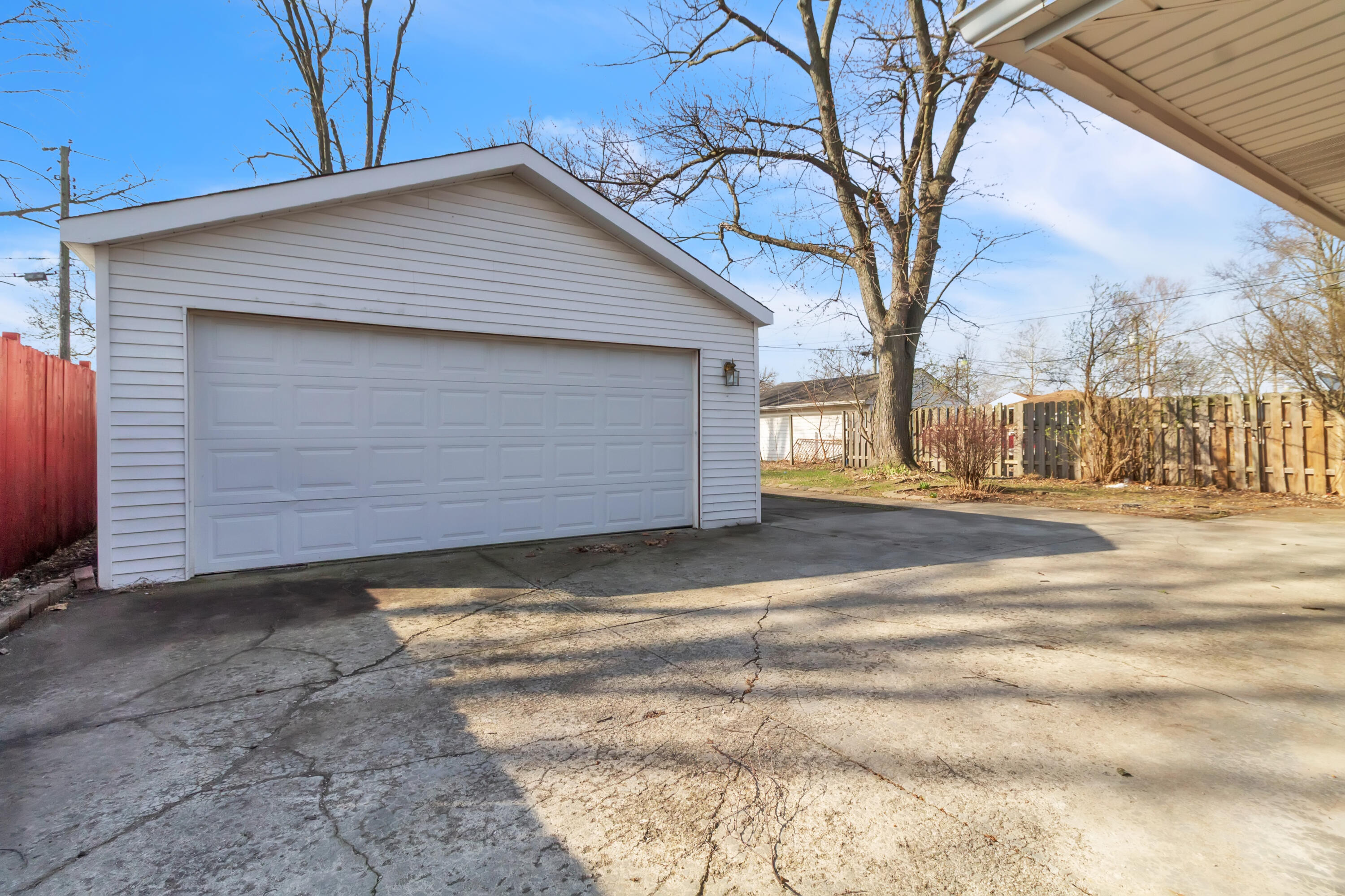 555 West Pine Street Griffith, IN 46319 - Photo 19 of 21 3000x2000