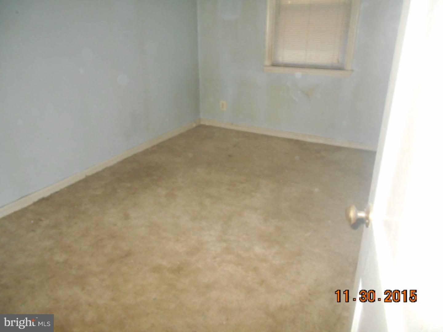 6534 Keystone Street Philadelphia, PA 19135 - Photo 4 of 6 Gallery Image 4