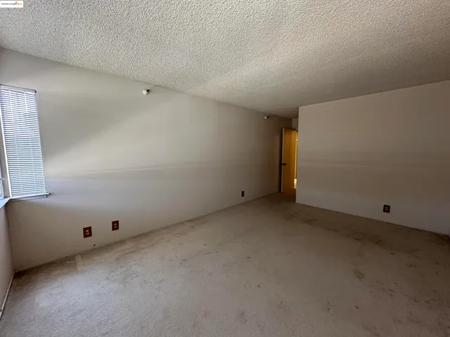 $499,000 | 240 North Bayshore Boulevard, Unit 303, San Mateo, CA 94401